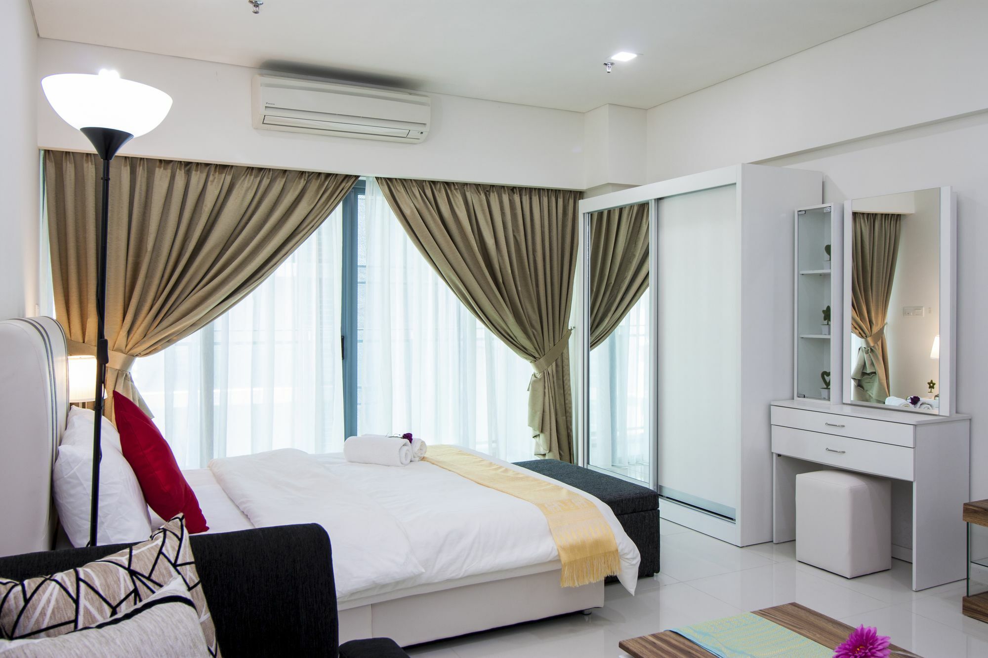 Summer Suites By Plush Kuala Lumpur Buitenkant foto
