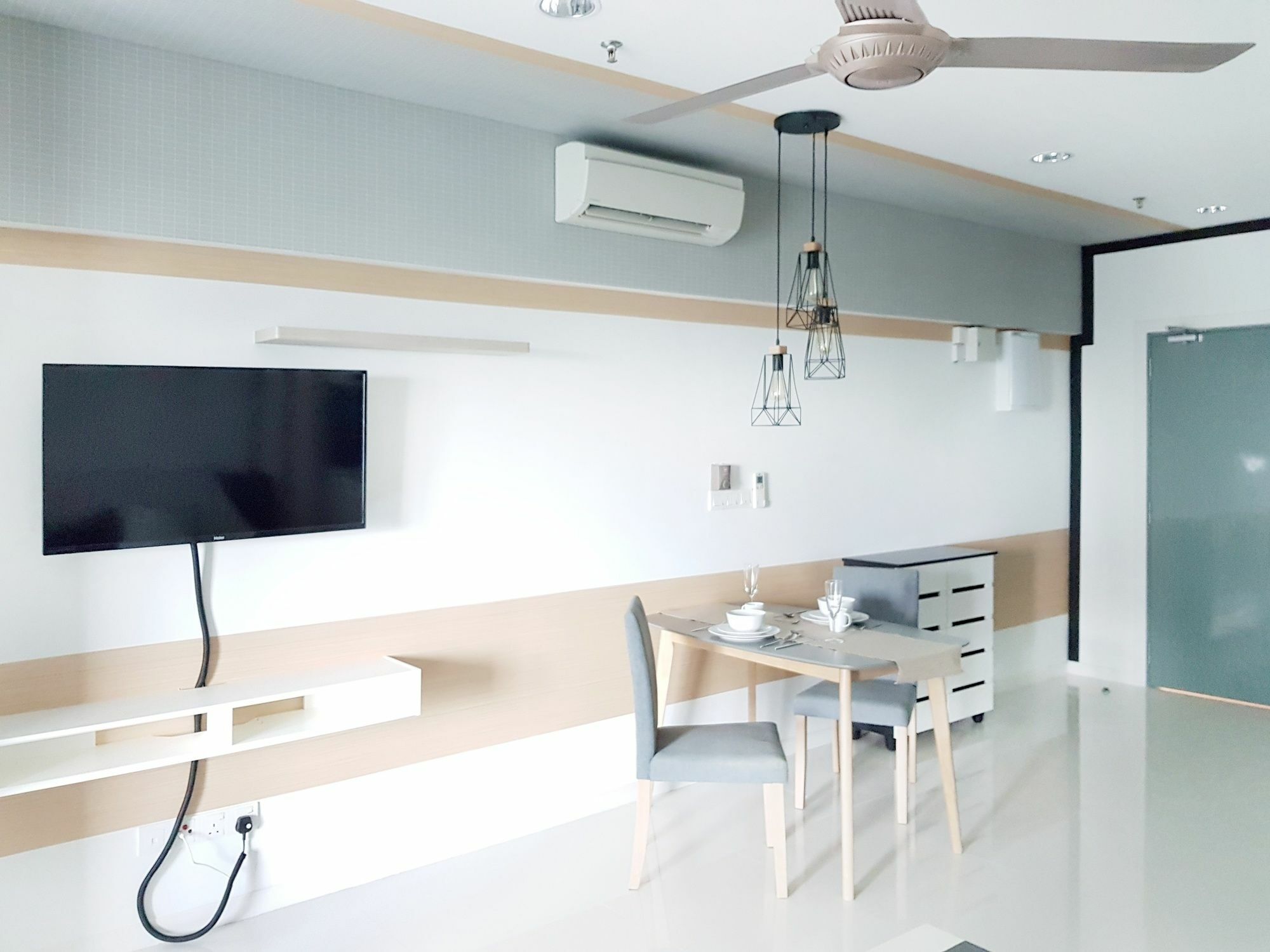 Summer Suites By Plush Kuala Lumpur Buitenkant foto